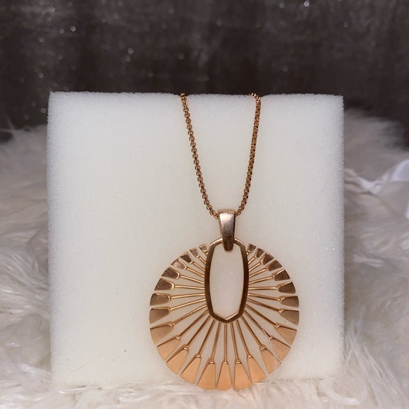 Kendra Scott Gold Starburst Necklace 